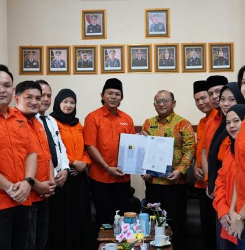 Partai Gerakan Rakyat Bengkulu Terima SKT, Siap Perkuat Konsolidasi Organisasi
